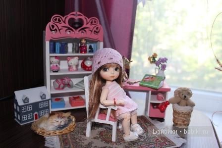 Стеша первые дни.