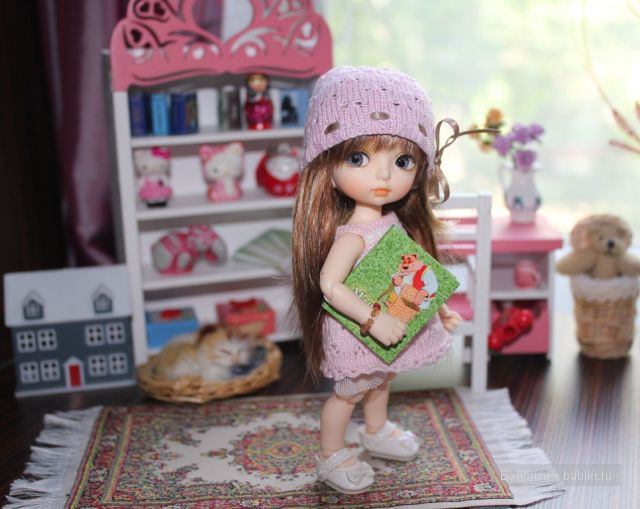 Стеша первые дни.