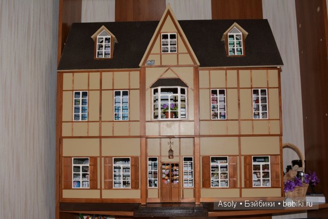 Дом для кукол, который строился три года