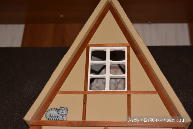 Дом для кукол, который строился три года