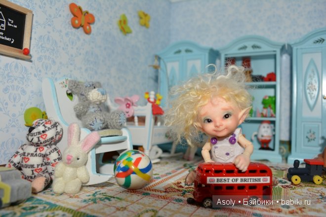 Дом для кукол, который строился три года