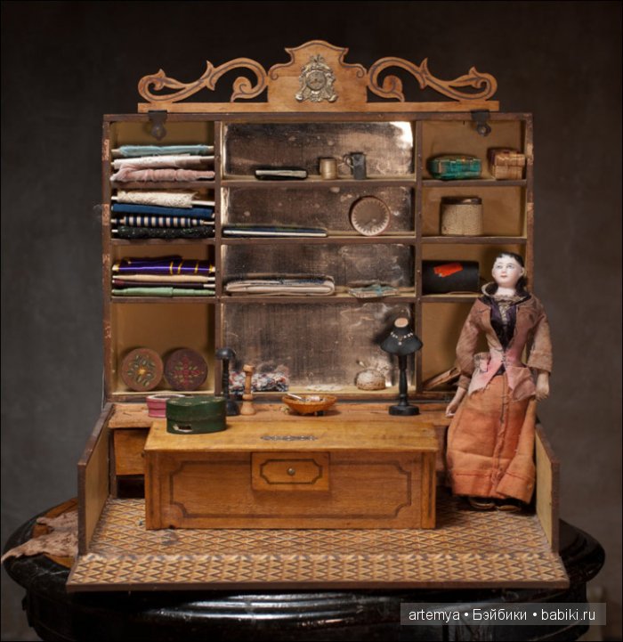 Роскошь антикварных кукол | Бэйбики Роскошь антикварных кукол