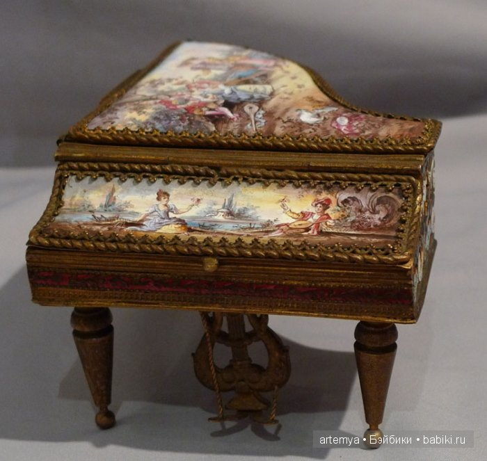 Роскошь антикварных кукол | Бэйбики Роскошь антикварных кукол