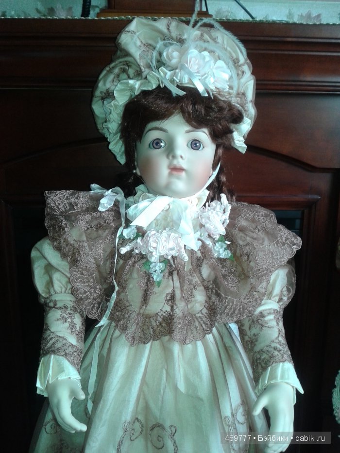 Сolette by Patricia Loveless