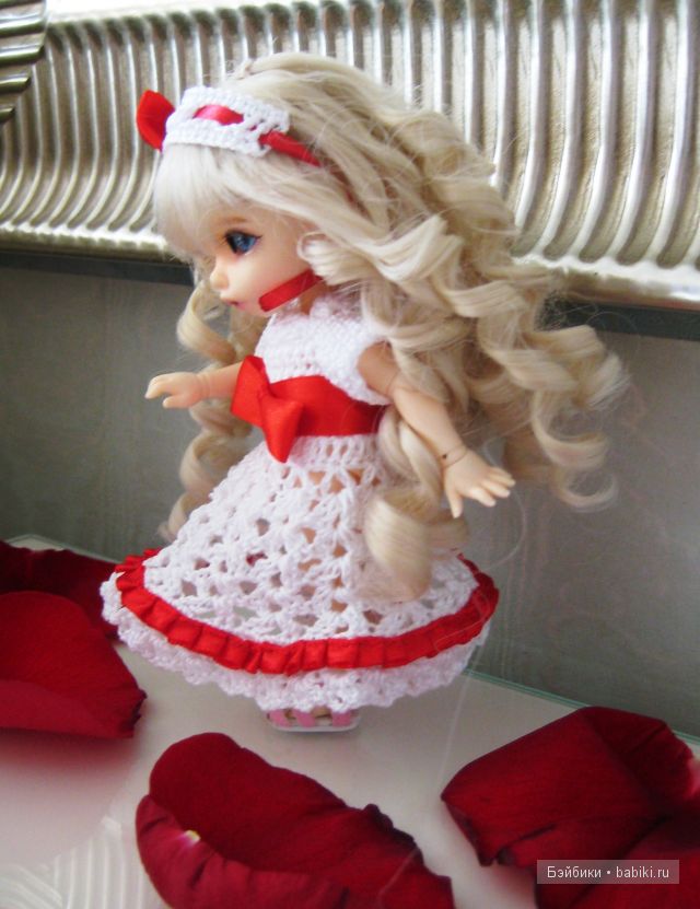 Кармэн станцевала Бэкки, получив платье от Alen-kA (фото 3)