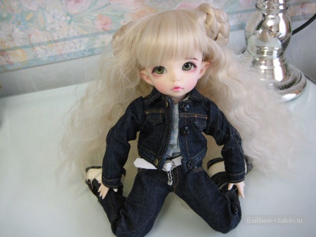 Люсиль - наездница ! Вся БЖД семья