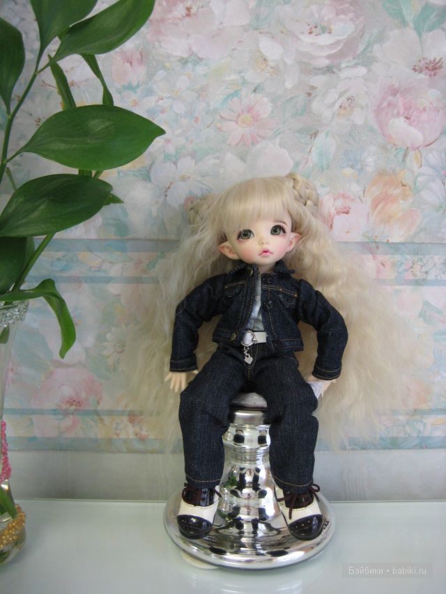 Люсиль - наездница ! Вся БЖД семья