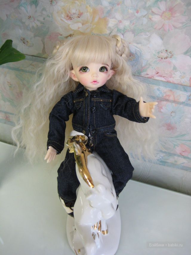 Люсиль - наездница ! Вся БЖД семья