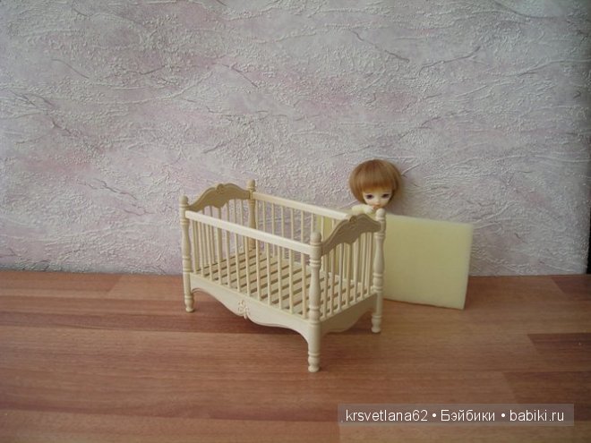 Кроватки для кукол — Мебель для кукол и домиков: фото (фото 2)