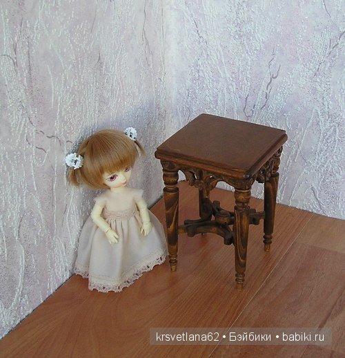 Табуреты для кукол