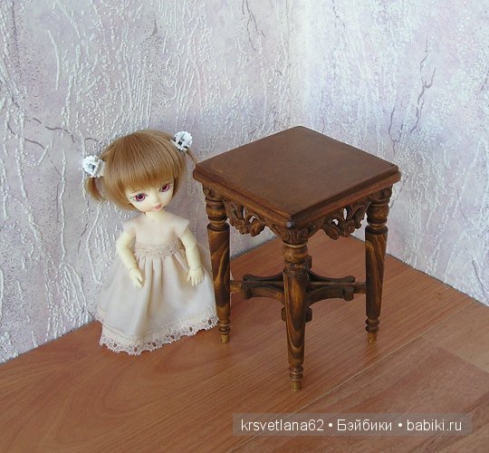 Табуреты для кукол