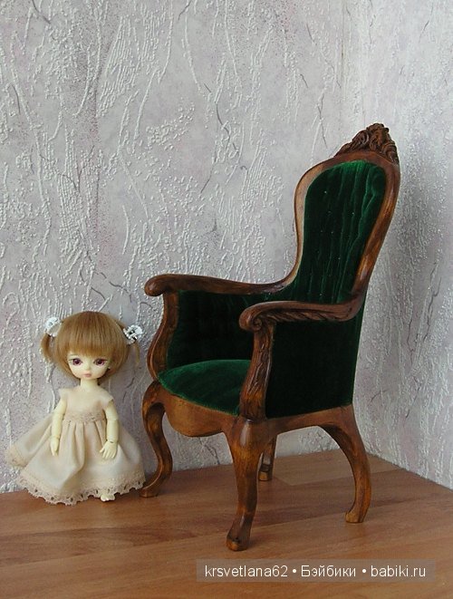 Викторианское кресло для кукол (фото 2)