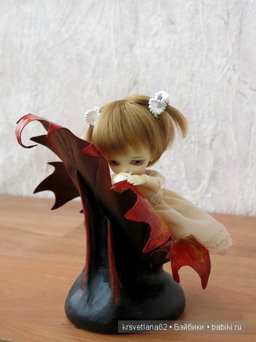 Необычное кресло для кукол (фото 6)