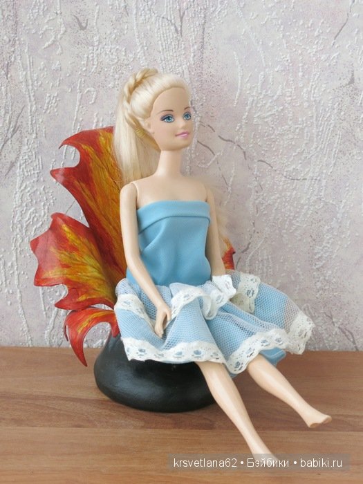 Необычное кресло для кукол