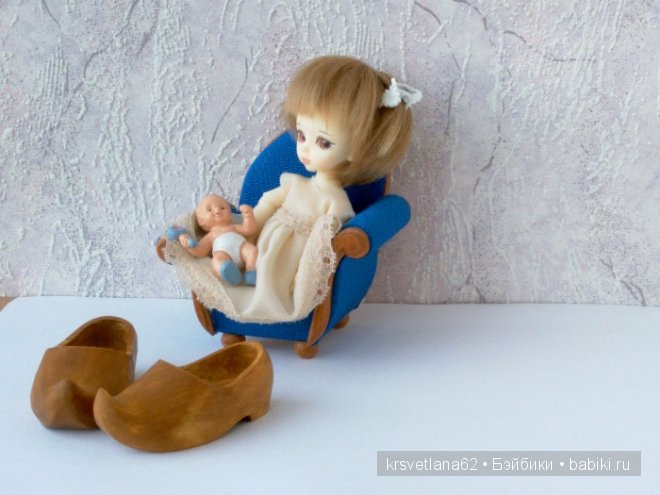 Деревянные туфельки для Золушки и щелкунчик для Мари (фото 7)