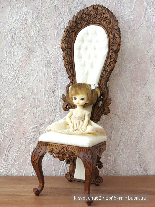 Цветочный трон с розами — Мебель для кукол и домиков: фото (фото 4)