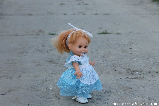 Полёты во сне и на яву. Как моя фейсинка летала в роли Алисы