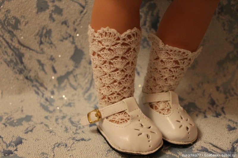 Платье и носочки своими руками. Для Gotz