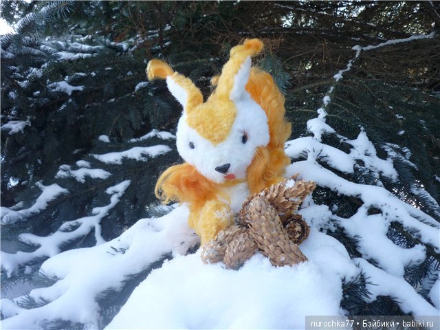 Зайку бросила хозяйка. Под дождём остался зайка