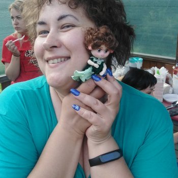 Счастливые Свинка  и Хозяйка