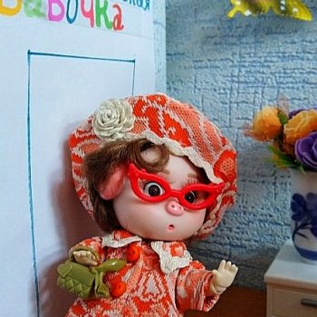 Про Нафочку. Как Нафочка на  конкурс в парикмахерскую ходила.