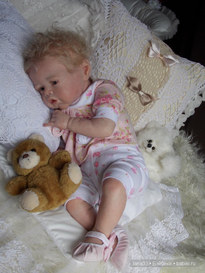 Ангелиночка, нежный ангелок, самая первая из тройняшек реборн