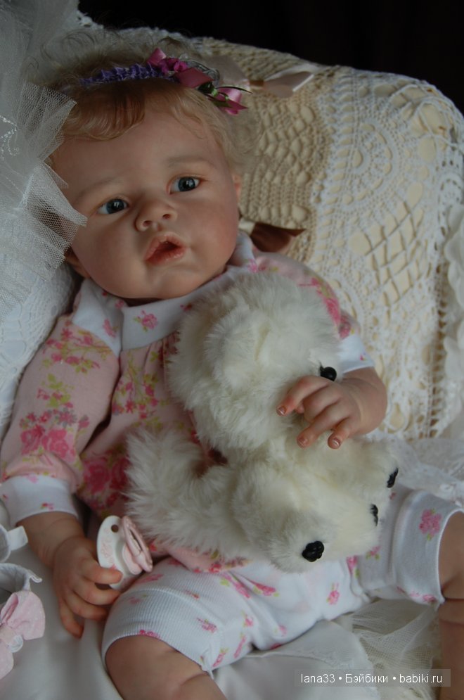 Ангелиночка, нежный ангелок, самая первая из тройняшек реборн