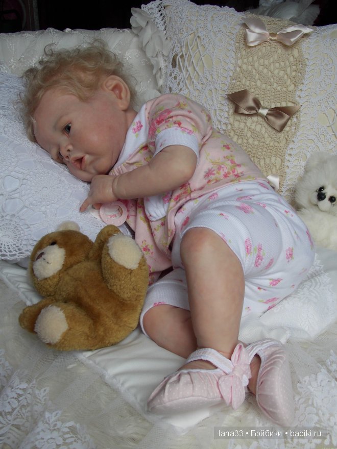 Ангелиночка, нежный ангелок, самая первая из тройняшек реборн