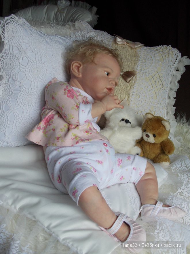 Ангелиночка, нежный ангелок, самая первая из тройняшек реборн