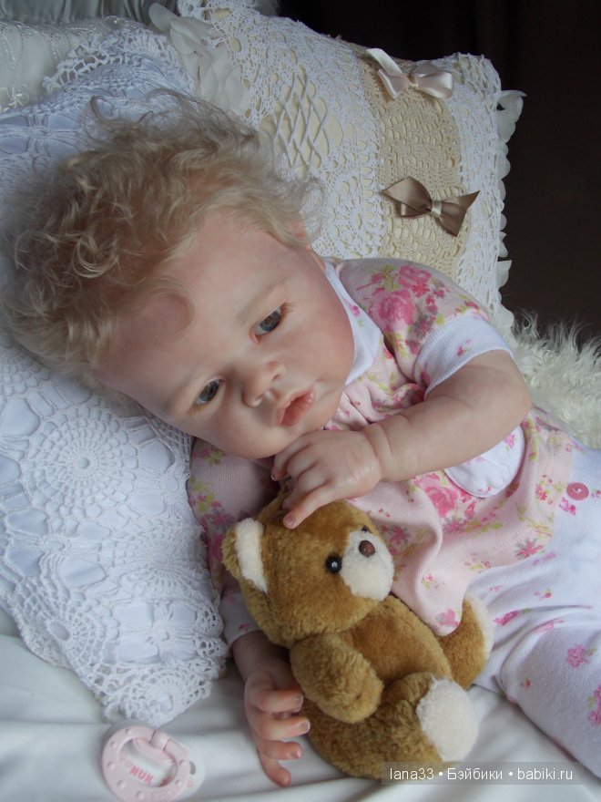 Ангелиночка, нежный ангелок, самая первая из тройняшек реборн