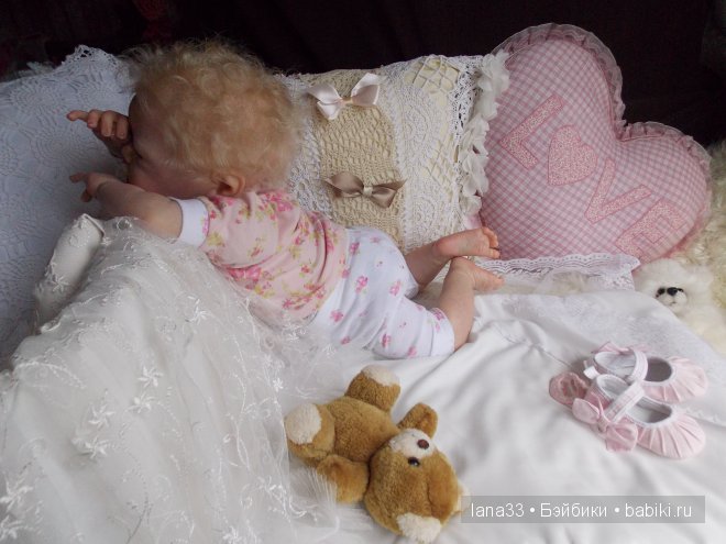 Ангелиночка, нежный ангелок, самая первая из тройняшек реборн