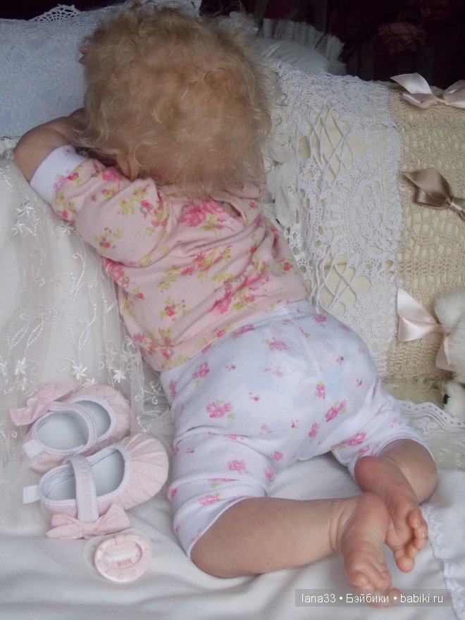 Ангелиночка, нежный ангелок, самая первая из тройняшек реборн