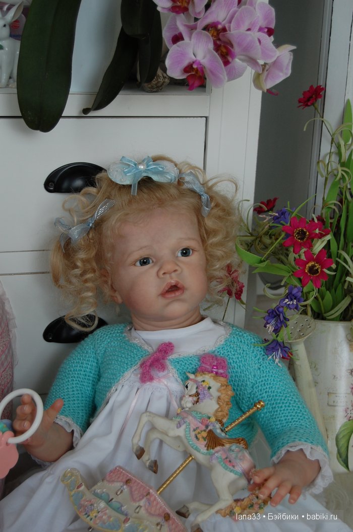 Ангелиночка встала на ножки. Куклы реборн Светланы Матляк