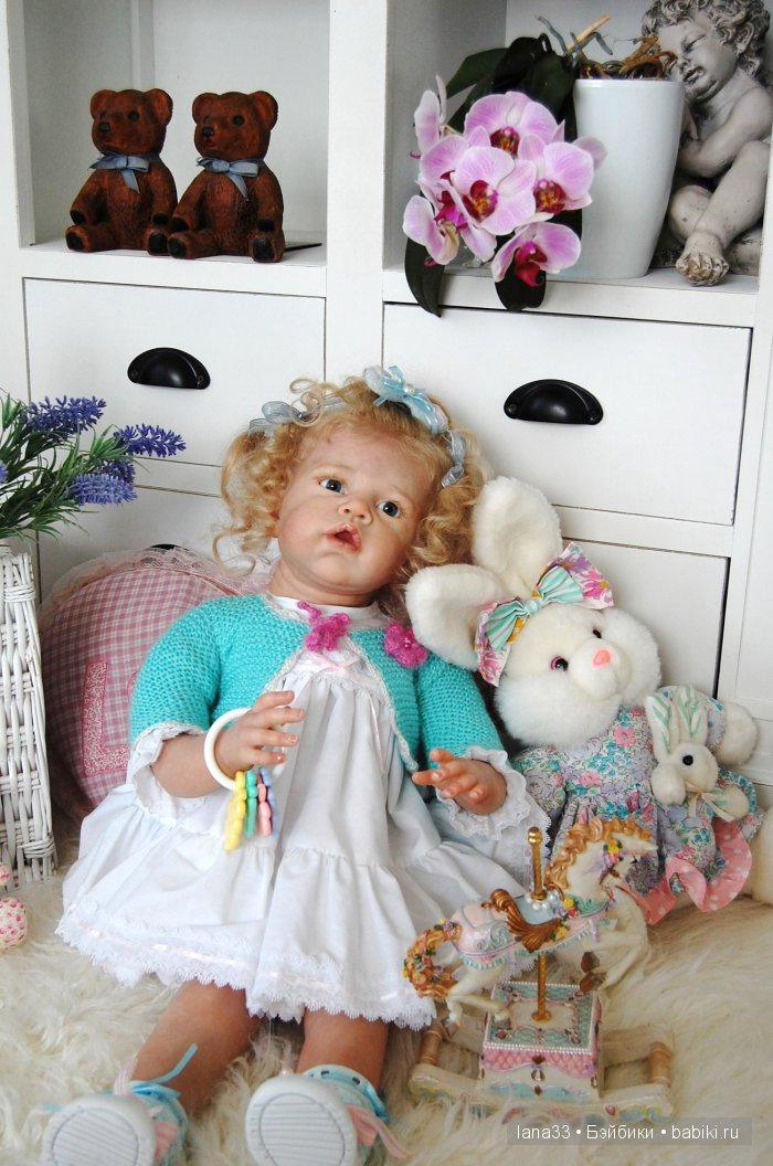 Ангелиночка встала на ножки. Куклы реборн Светланы Матляк