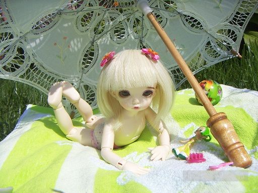 Агаша загорает Агаша загорает