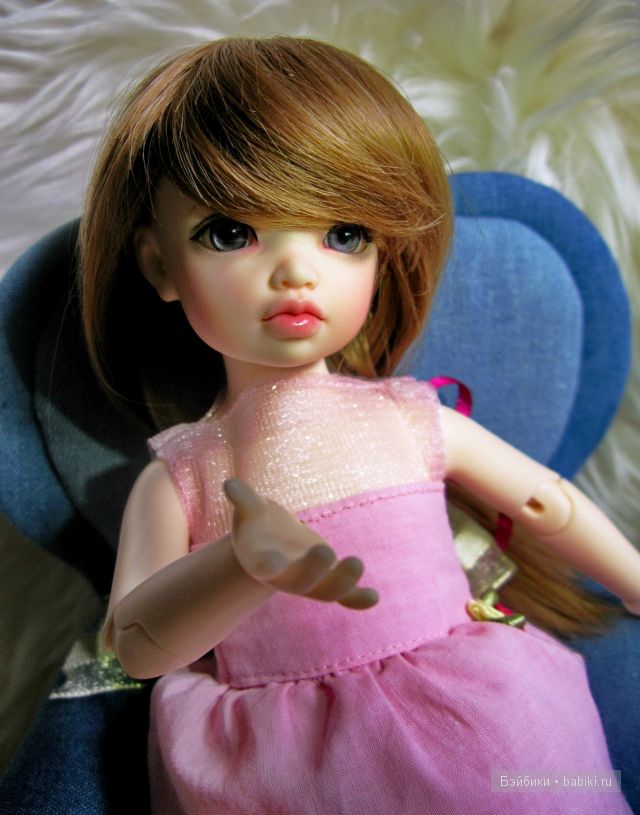 Две сестрички-невелички, или как Бонька и Элька играют в куклы | Бэйбики Две сестрички-невелички, или как Бонька и Элька играют в куклы (фото 2)