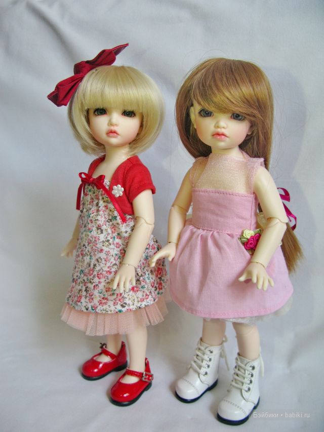 Две сестрички-невелички, или как Бонька и Элька играют в куклы | Бэйбики Две сестрички-невелички, или как Бонька и Элька играют в куклы