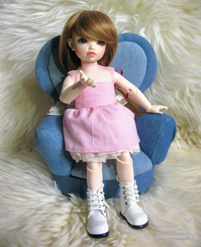 Две сестрички-невелички, или как Бонька и Элька играют в куклы | Бэйбики Две сестрички-невелички, или как Бонька и Элька играют в куклы