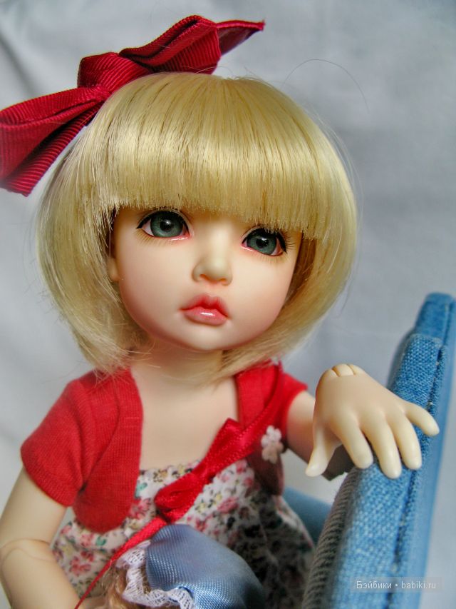 Две сестрички-невелички, или как Бонька и Элька играют в куклы | Бэйбики Две сестрички-невелички, или как Бонька и Элька играют в куклы