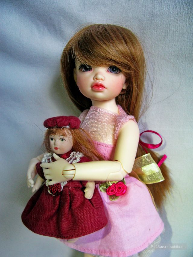 Две сестрички-невелички, или как Бонька и Элька играют в куклы | Бэйбики Две сестрички-невелички, или как Бонька и Элька играют в куклы