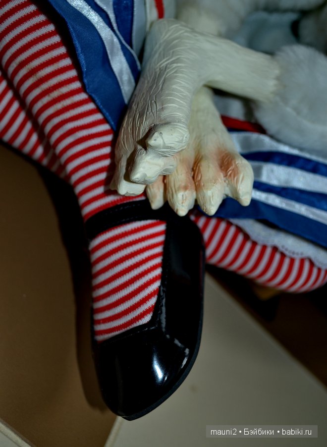 Алиса - всеобщая любимица. Jane Bradbury, Alice in Wonderland