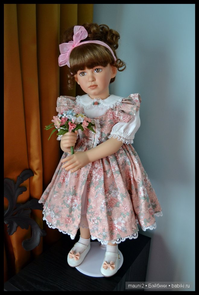 Хорошая девочка Эшли. Фарфоровая кукла Pamela Phillips