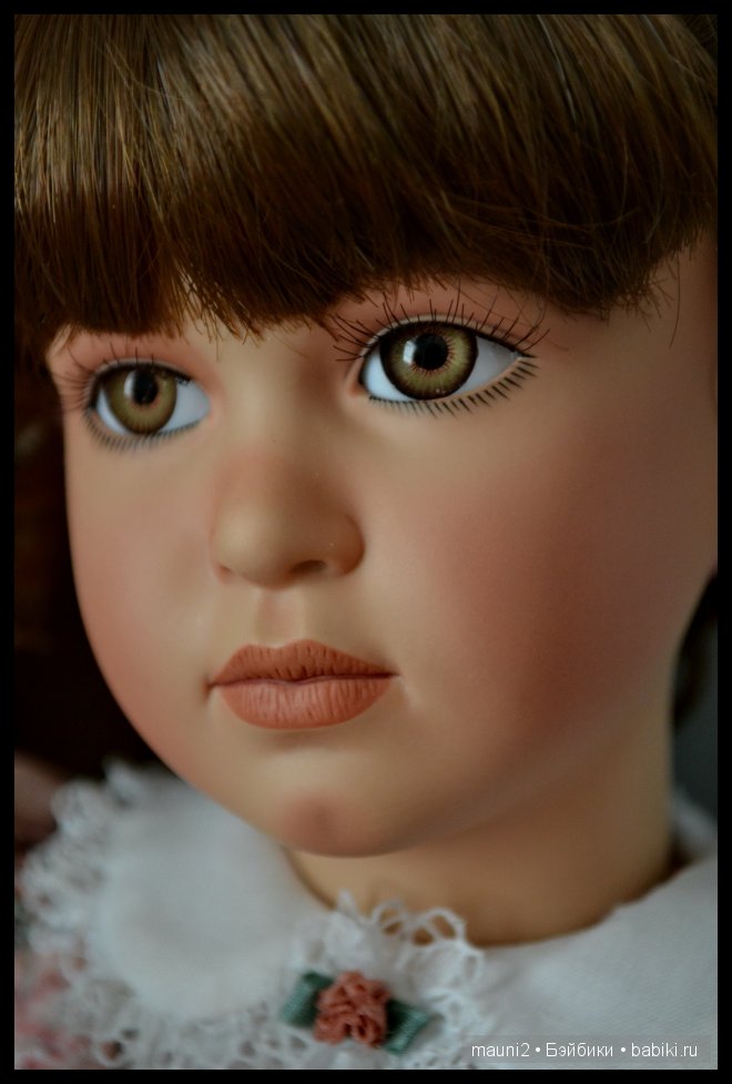 Хорошая девочка Эшли. Фарфоровая кукла Pamela Phillips