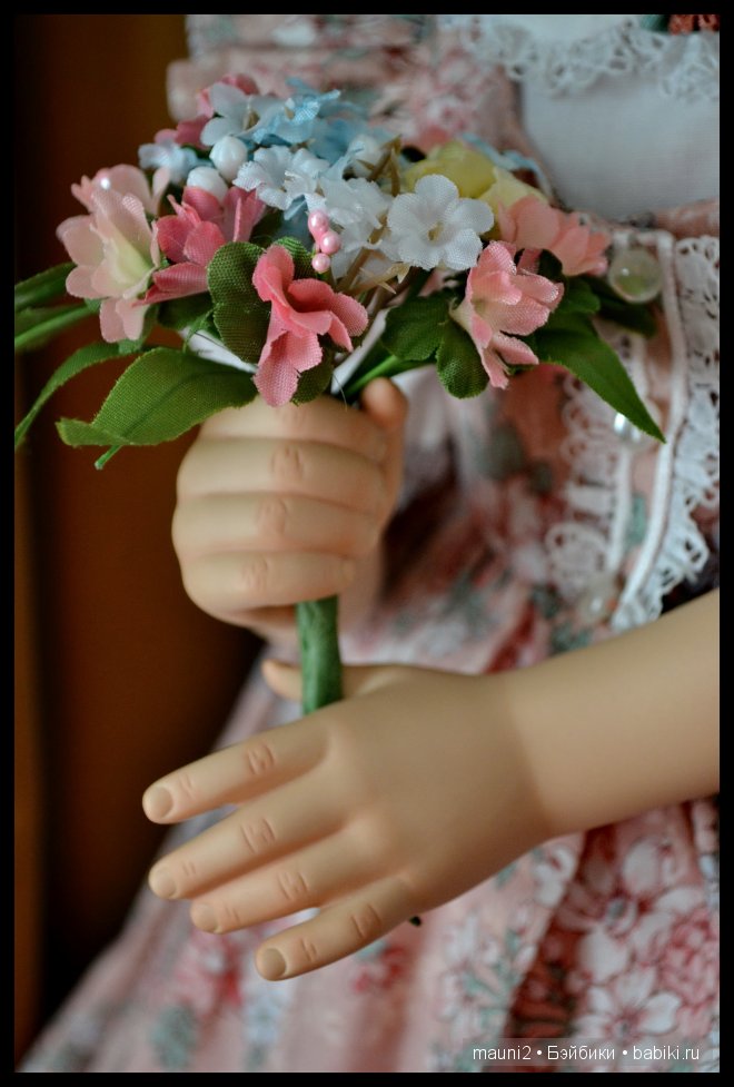 Хорошая девочка Эшли. Фарфоровая кукла Pamela Phillips