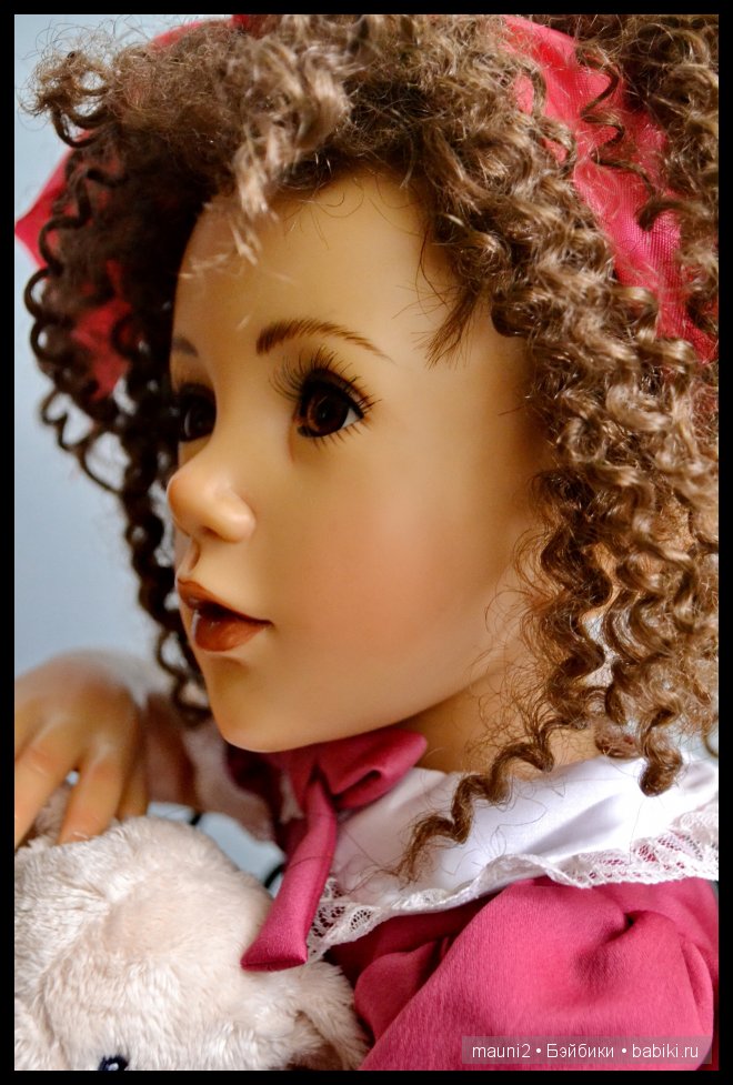 Девочка с пружинками в волосах. Коллекционная кукла Jane Bradbury
