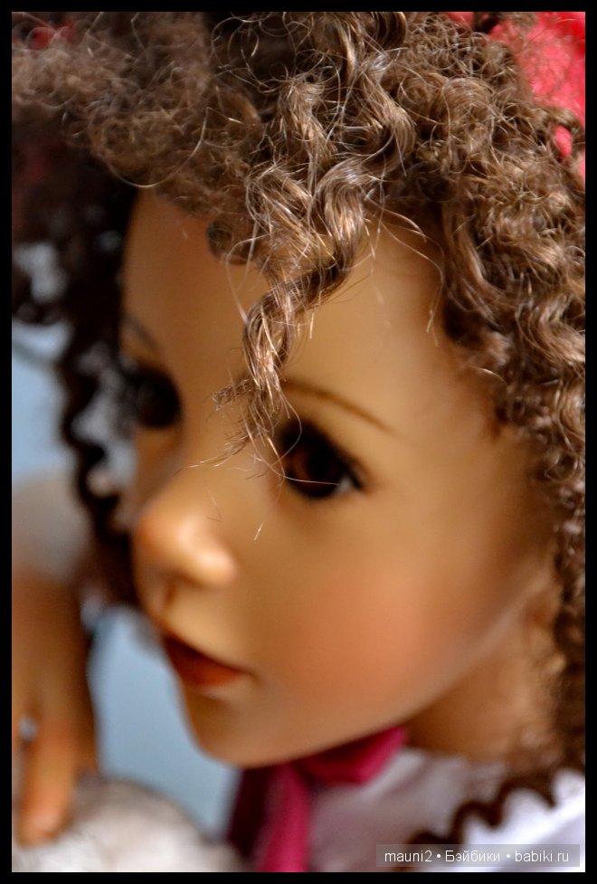 Девочка с пружинками в волосах. Коллекционная кукла Jane Bradbury