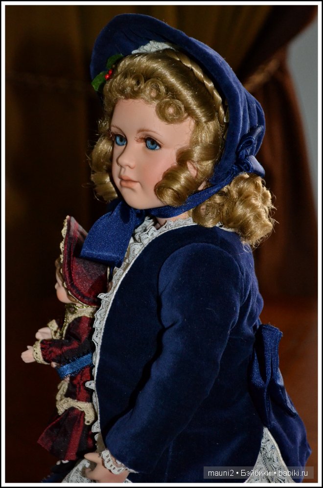 Николь и ее куклы. Из фарфора