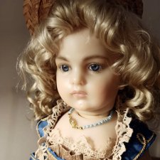 Реплика куклы Bru