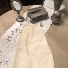 Нижнее платье