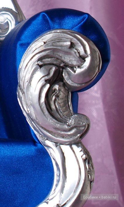 Кресло-трон, Armati-мебель для кукол